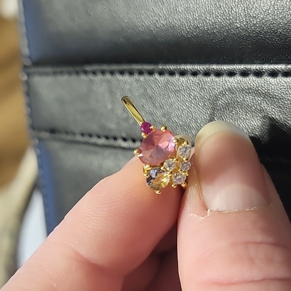 ST bath bomb ring, gold & pink, sz 8 - Picture 4 of 4